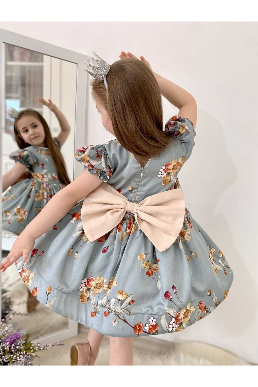 Bahar Yeşil Çiçekli Vintage Kız Bebek Elbisesi 4