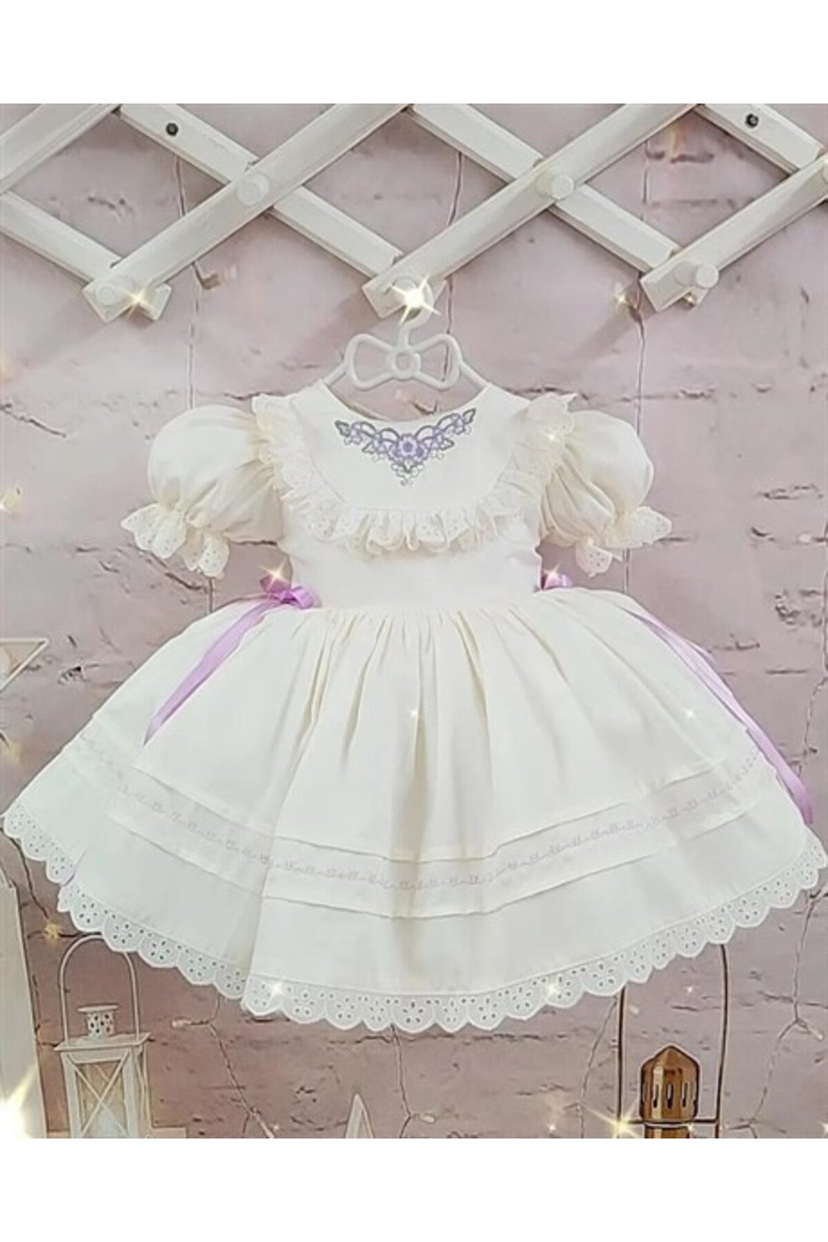Krem Lila Vintage Kız Bebek Elbisesi