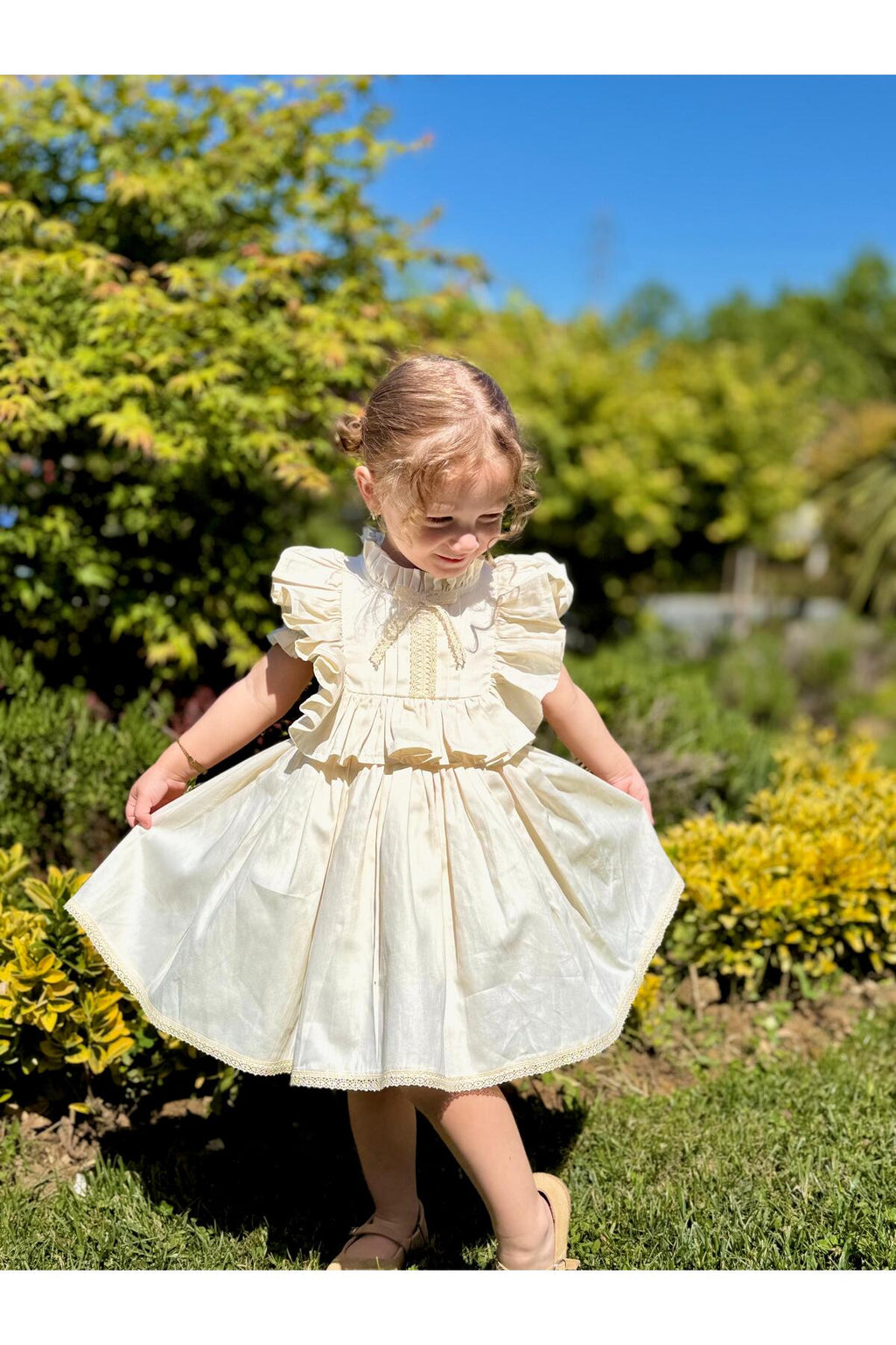 Defne Krem Vintage Kız Bebek Elbise 2