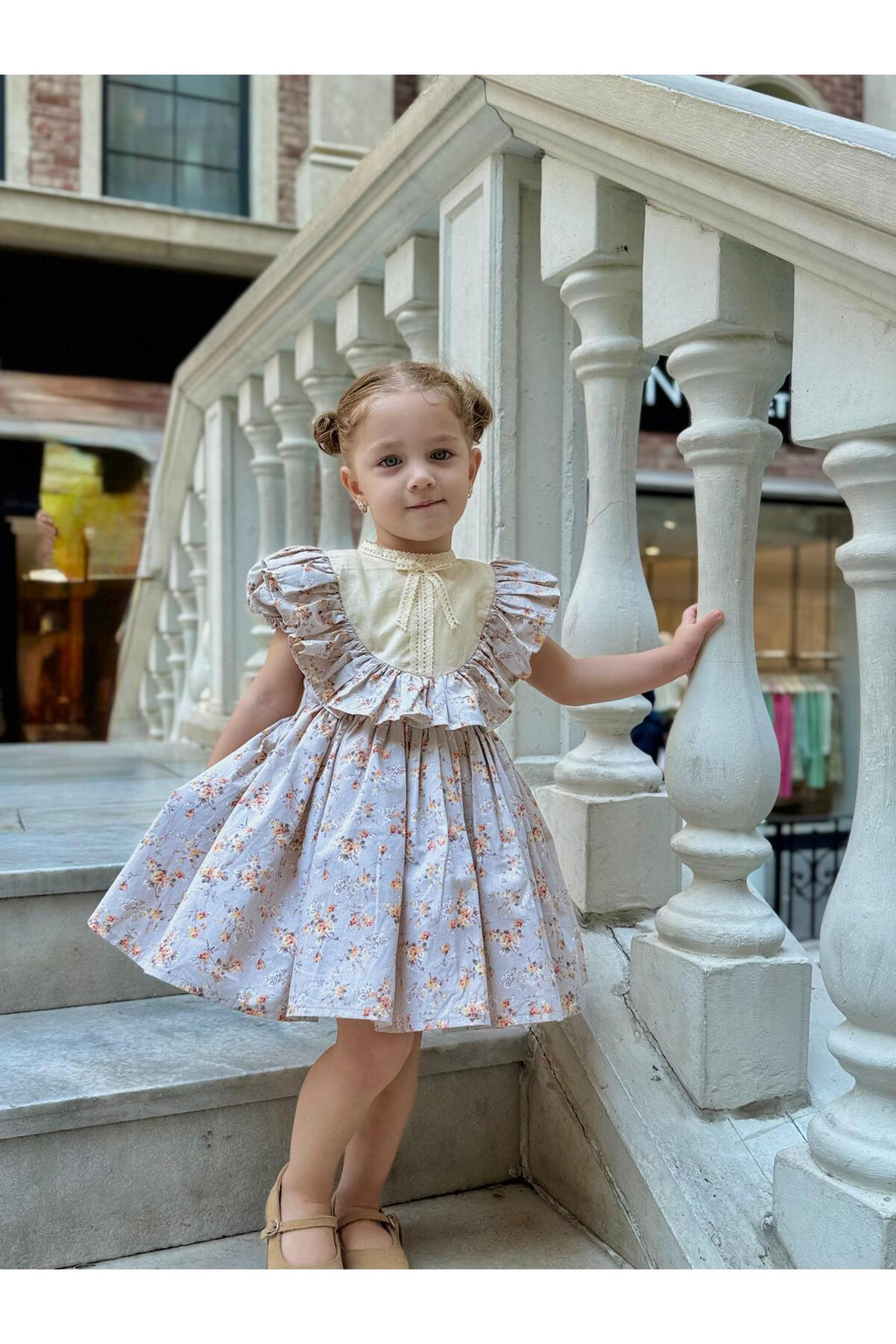 Defne Kapuçino Çiçekli Vintage Kız Bebek Elbise 5