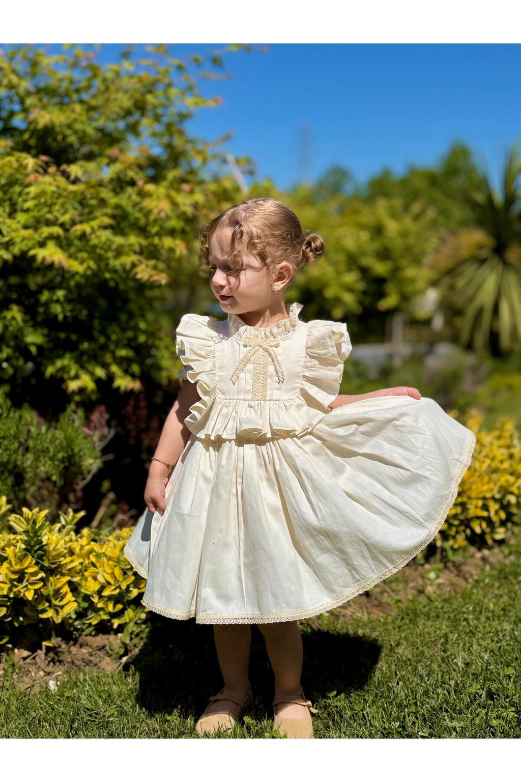 Defne Krem Vintage Kız Bebek Elbise 4