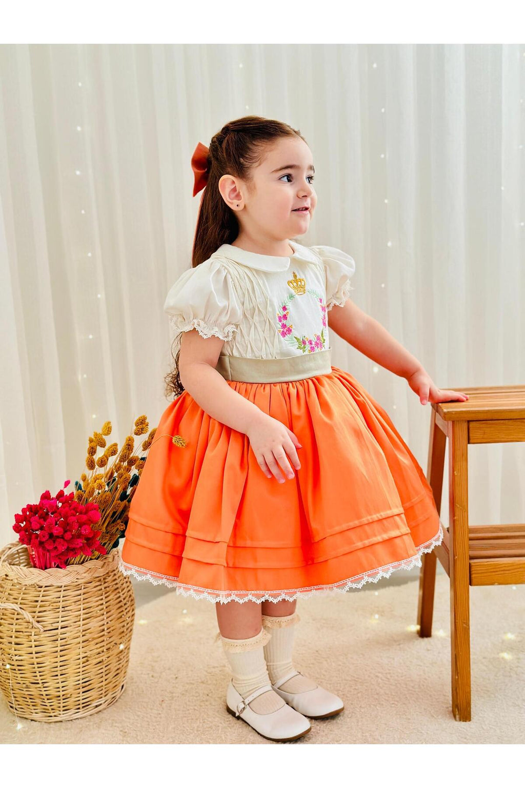 Turuncu Nakışlı Vintage Kız Bebek Elbisesi 6
