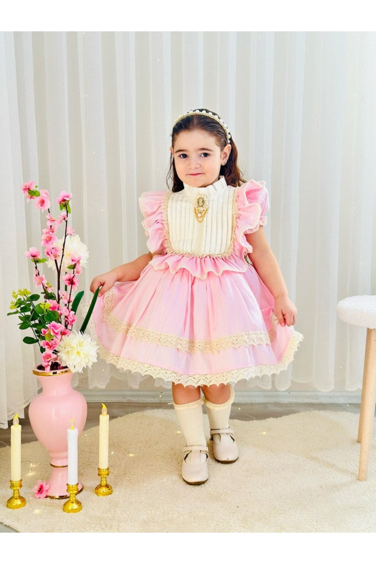 Pembe Krem Vintage Kız Bebek Elbisesi